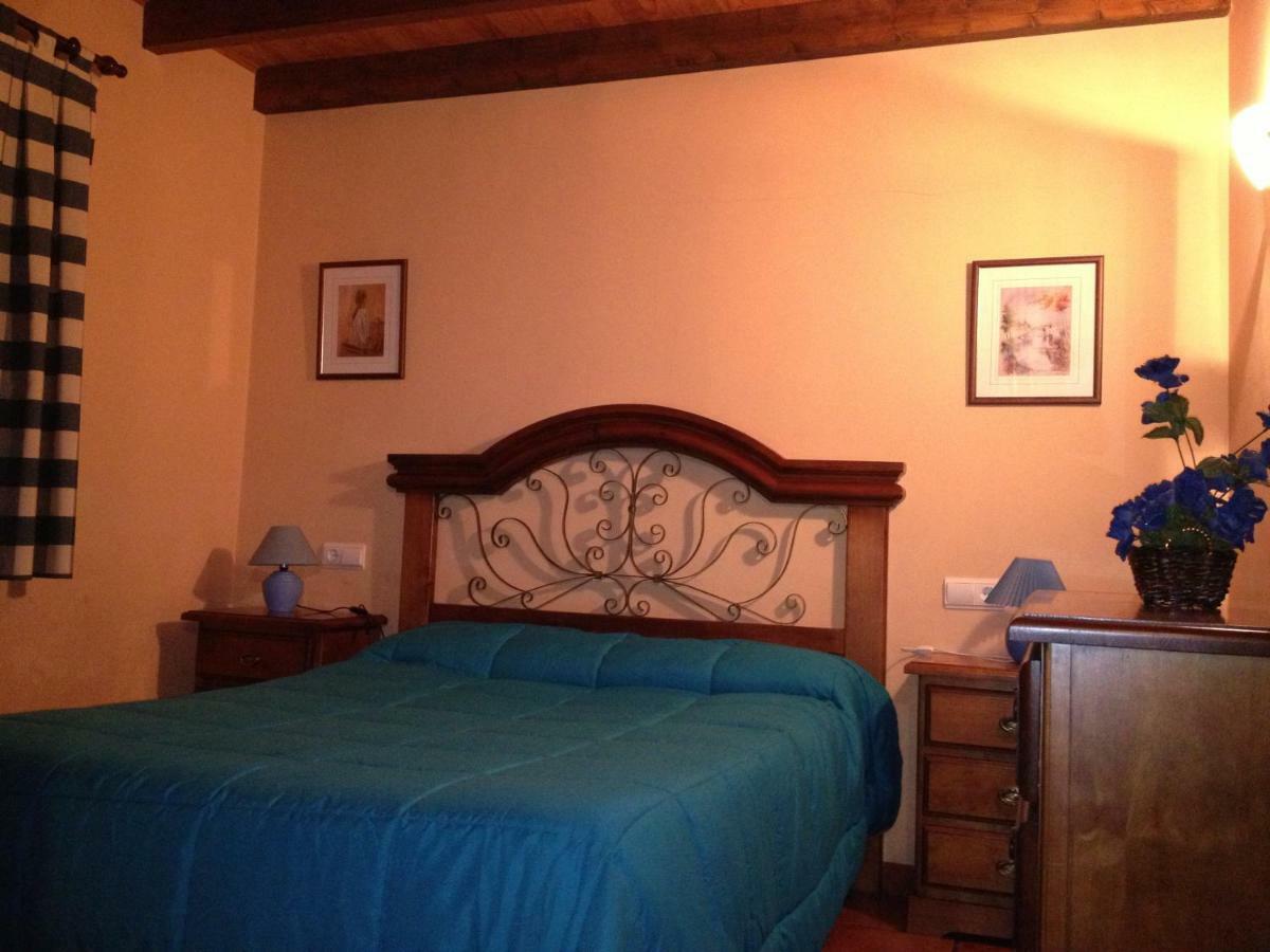 Alojamientos Rurales El Fontano Galende ภายนอก รูปภาพ